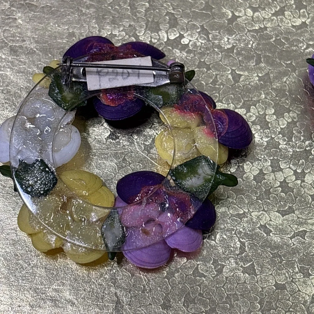 Vintage 1940s 1950s Handmade Seashell Pansy Brooch Pin & Screw Back Earrings Set